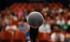 Clínica intensiva de oratoria, foniatría y locución Clínica intensiva de oratoria, foniatría y locución